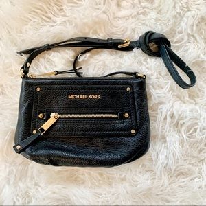 Michael Kors - Leather Crossbody Bag